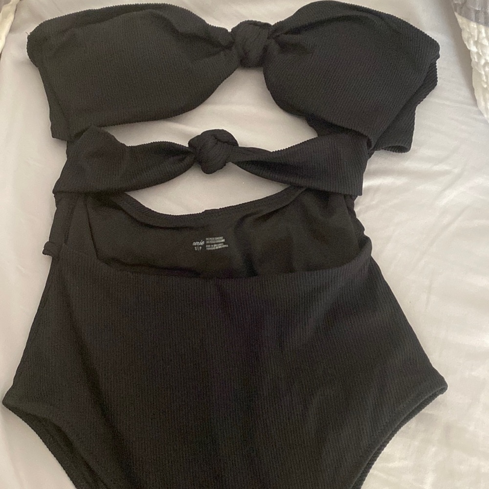 Aerie bathing suit size small- one piece
